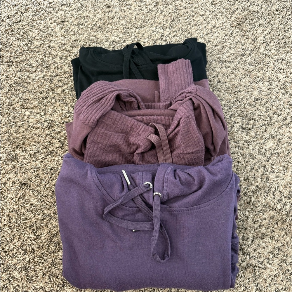 GAIAM women’s sweaters lot of 3